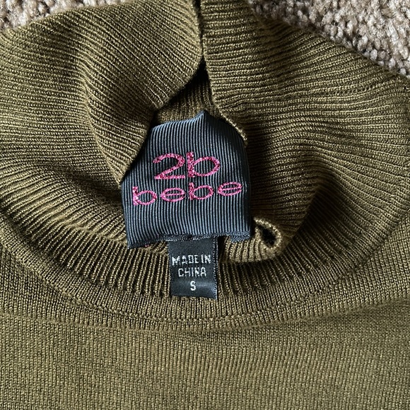 2b Bebe Short Sleeve Sweater - Picture 6 of 7